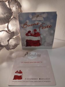 Scopri il Regalo Perfetto, la Gift Card di Natale di Blurubino, un Trattamento di Bellezza che illumina le feste
